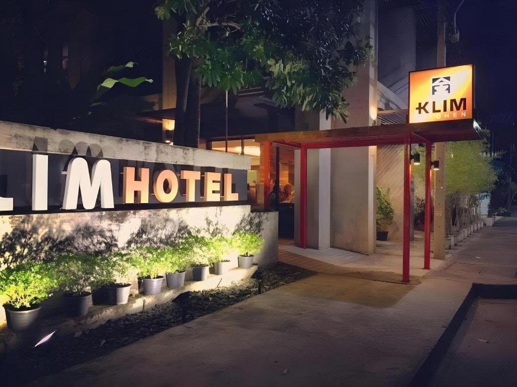 Klim Hotel Buri Ram Eksteriør billede