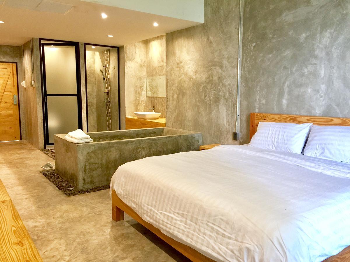 Klim Hotel Buri Ram Eksteriør billede